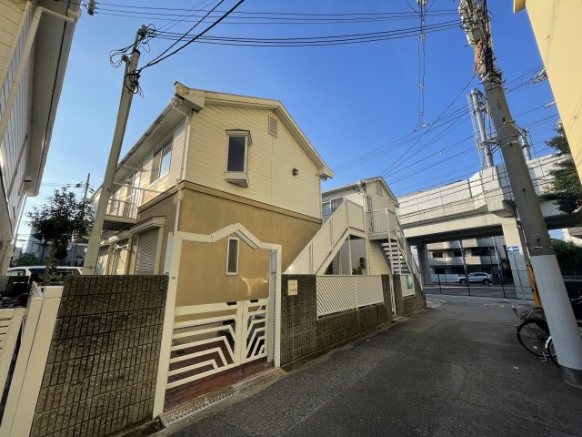 イースト七番館