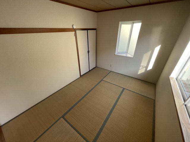 イースト七番館の和室