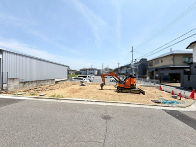 【前面道路含む現地写真】 | 日置荘西町８丁　新築一戸建 | 閑静な住宅街で叶える穏やかな新生活をここではじめませんか♪
