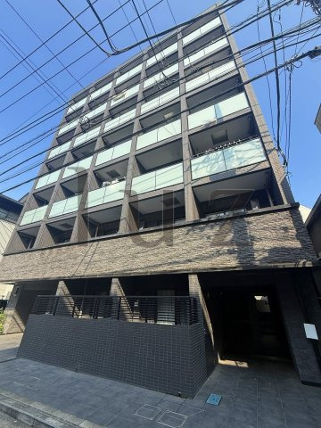レア横濱西口壱番館の外観