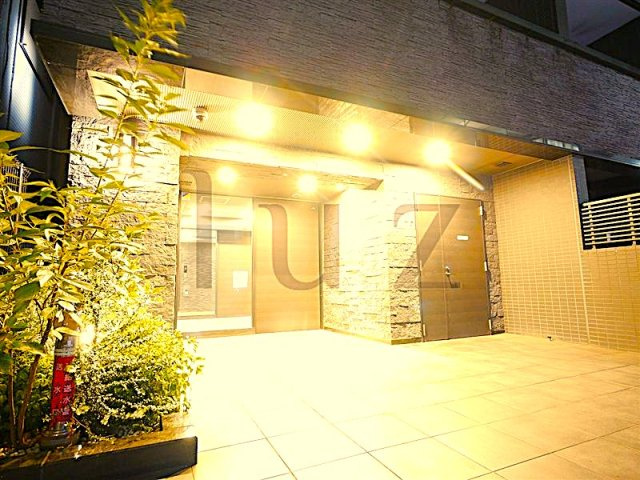 レア横濱西口壱番館