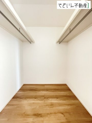 【収納】 | 深谷市上野台　新築住宅 | 各部屋に収納が充実しているから、片付けがラク。季節用品もすっきり収まり、生活感を隠せます。
現地(2026年8月撮影)