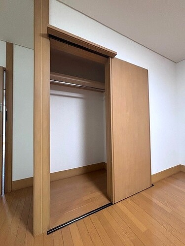 相模原市中央区由野台２丁目戸建の収納|クロゼット
