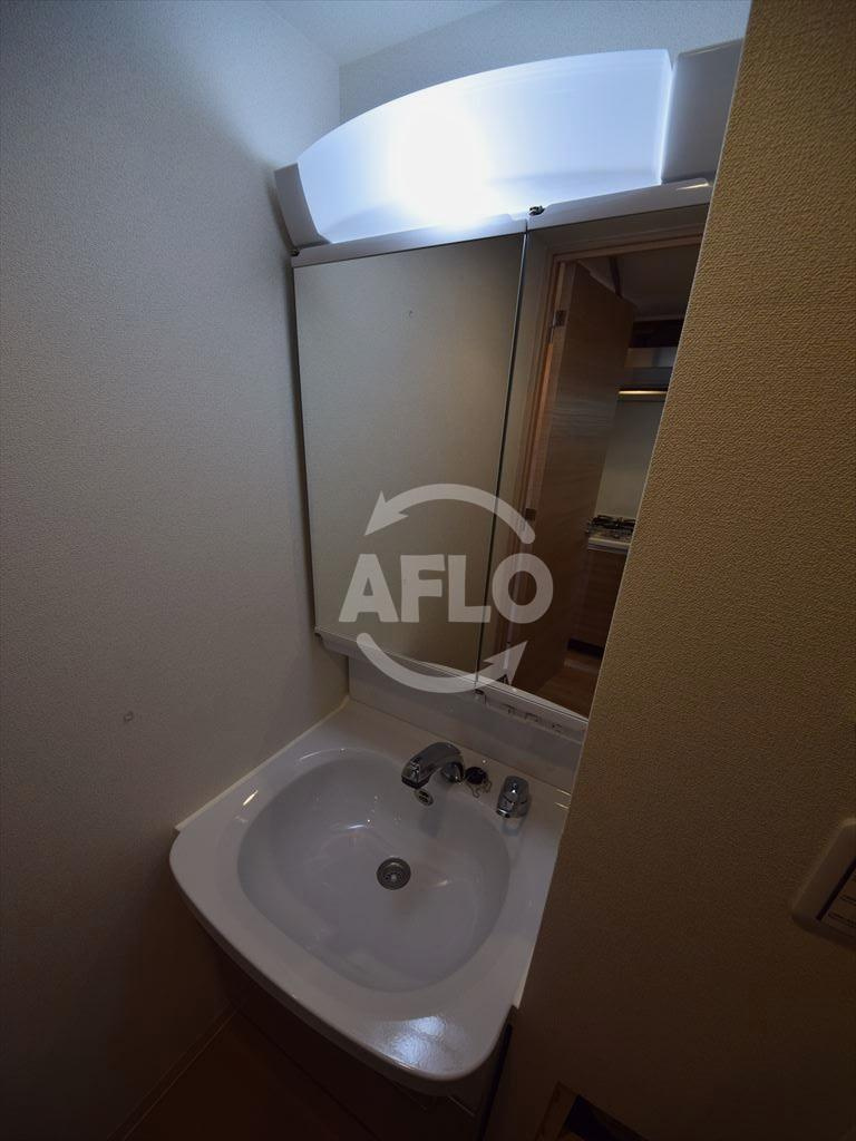 プレサンス四天王寺前夕陽ヶ丘の独立洗面台|プレサンス四天王寺前夕陽丘　独立洗面化粧台