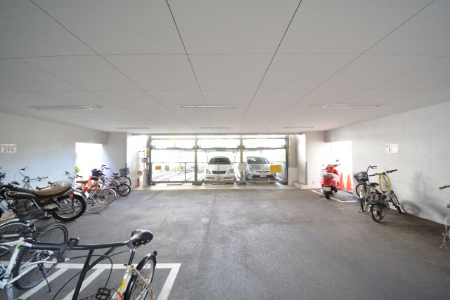 グランド上町の駐車場|グランド上町台　駐車場