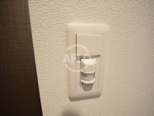エスリード谷町四丁目のその他|エスリード谷町四丁目　人感センサーライト