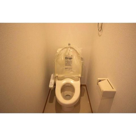 町田市相原町のアパートのトイレ
