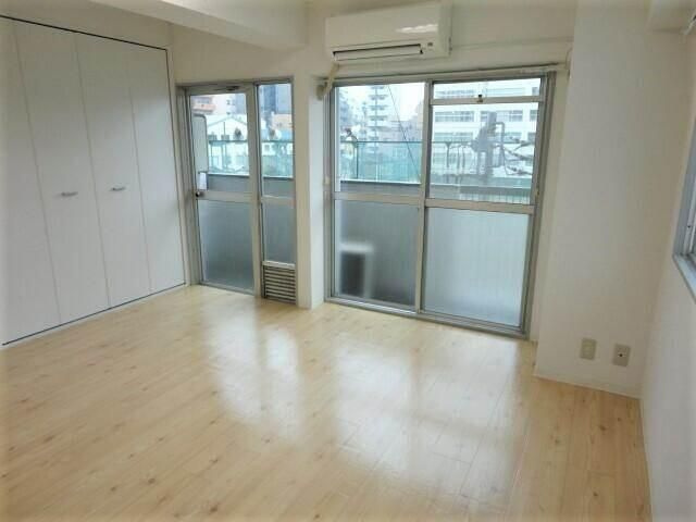 ワコーレ錦糸町マンションの寝室