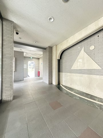 グレイスコート上本町のロビー