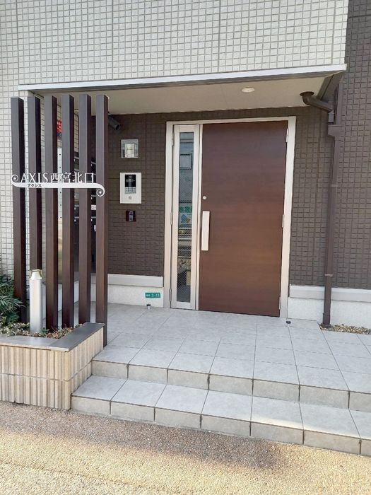 アクシス西宮北口のエントランス
