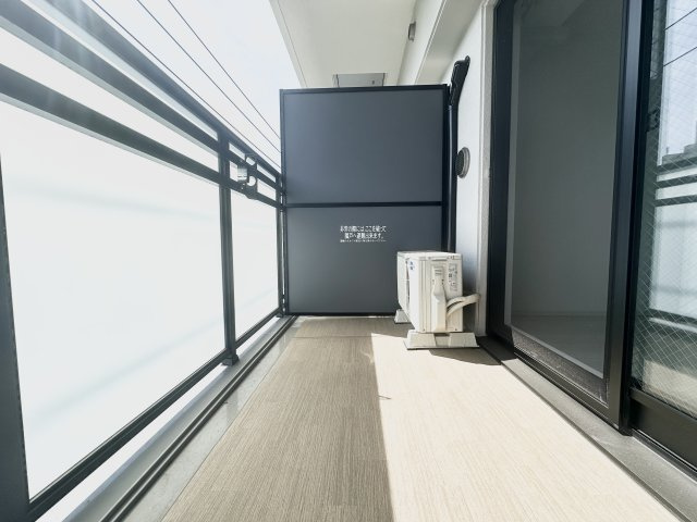 S-RESIDENCE野並駅前broadのバルコニー|バルコニーからの眺めを楽しみながら食事をしませんか