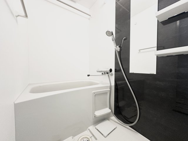 S-RESIDENCE野並駅前broadの浴室|お風呂です