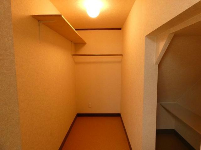 入江町５－８貸家の収納