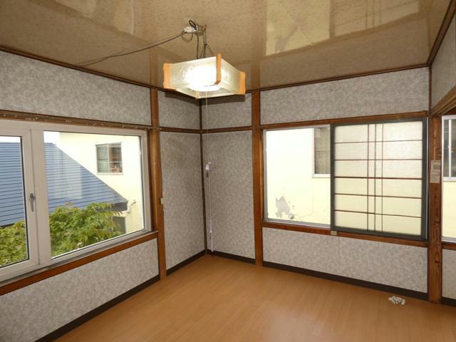 入江町５－８貸家の洋室