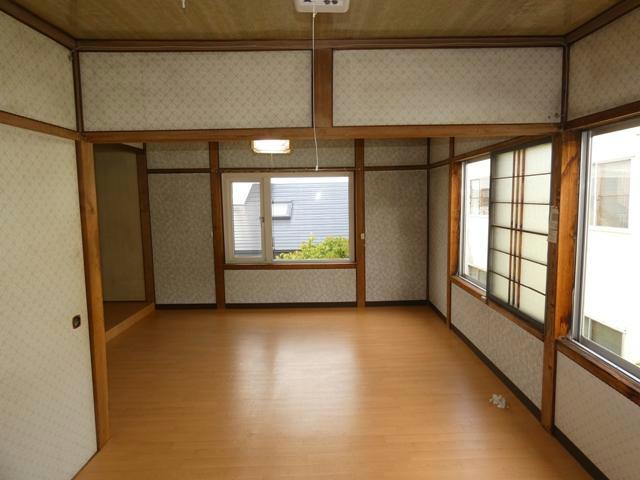 入江町５－８貸家の洋室