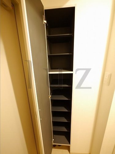 グランジュテ三ッ沢の収納|大きな玄関収納完備！