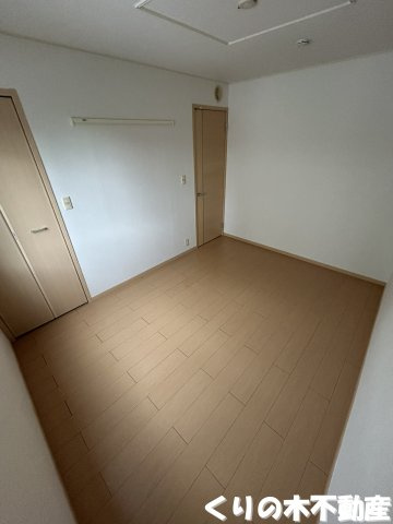 【洋室】 | クレメント | 洋室です
