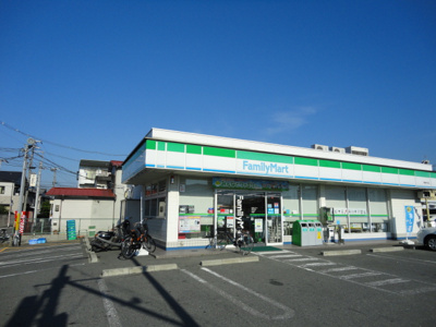 【周辺】 | Ｍ’ｓ　鳳 | ファミリーマート堺鳳中町店まで472ｍ
