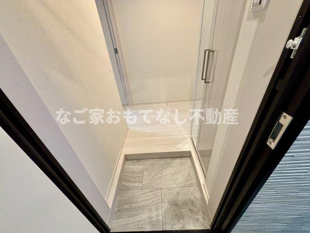 【玄関】 | スカイブルーム | 同タイプ写真
