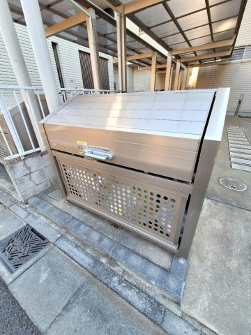 ＦＥＲＮ　ＧＡＲＤＥＮ　世田谷のその他共用部分|★敷地内ゴミストッカー★