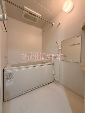 モントーレヒルズ東櫛原の浴室|※別号室のお写真です