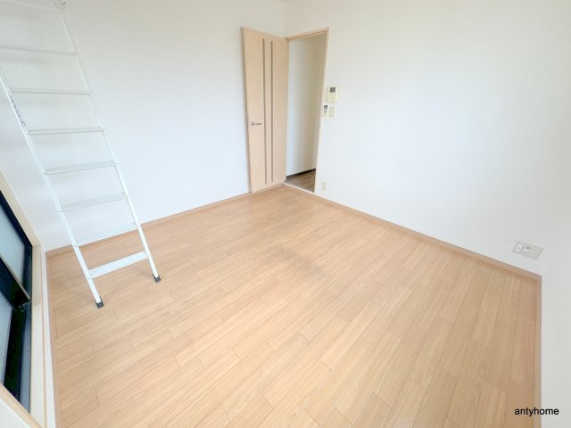 プリンス阿波座　仲介手数料無料の洋室
