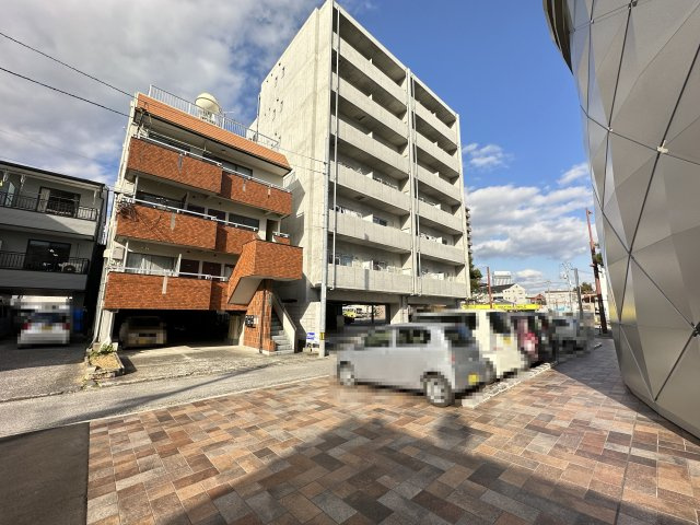 ライフの外観