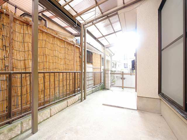 奈良市南紀寺町5-61-8貸家の庭|お庭でゆったりと過ごせます