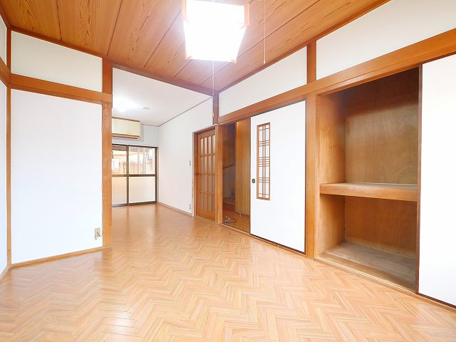 奈良市南紀寺町5-61-8貸家の洋室|ゆったりした洋室です