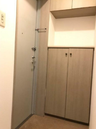 サンフラッツ山手の玄関|きれいな玄関です