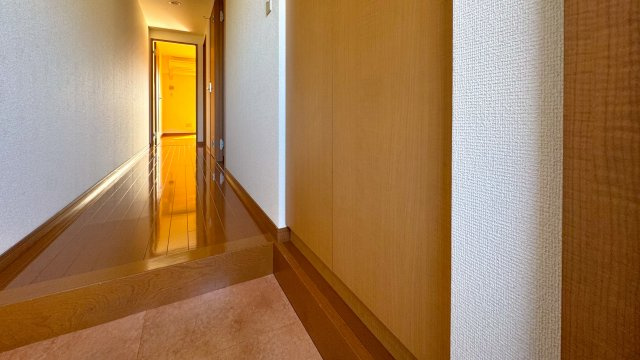 コルディエラの玄関|※反転タイプの間取りとなります。