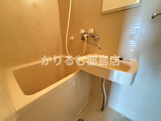大阪市都島区都島北通１丁目の賃貸マンションの浴室