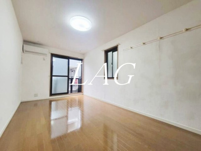 【居間・リビング】 | リトルリバー | 洋室のお部屋です。