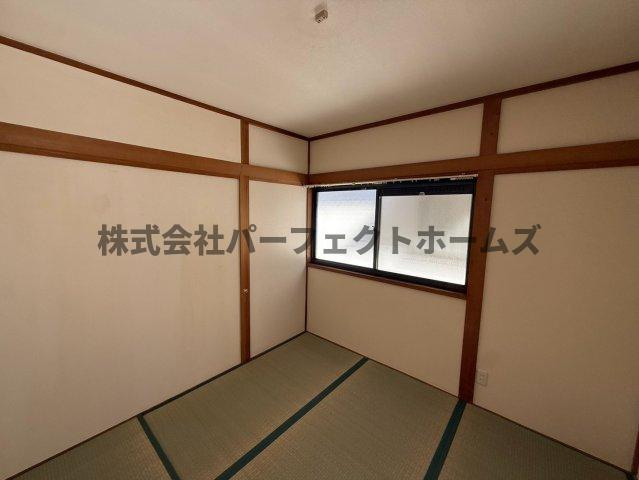 須山町戸建　賃貸の和室|和室がひろがる居住スペース