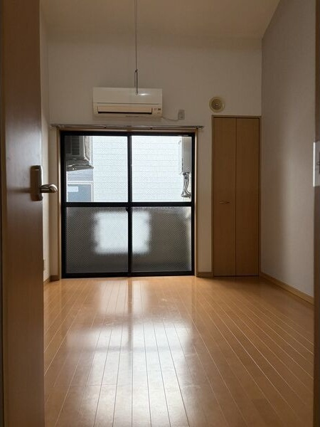 リバティー川名の内装