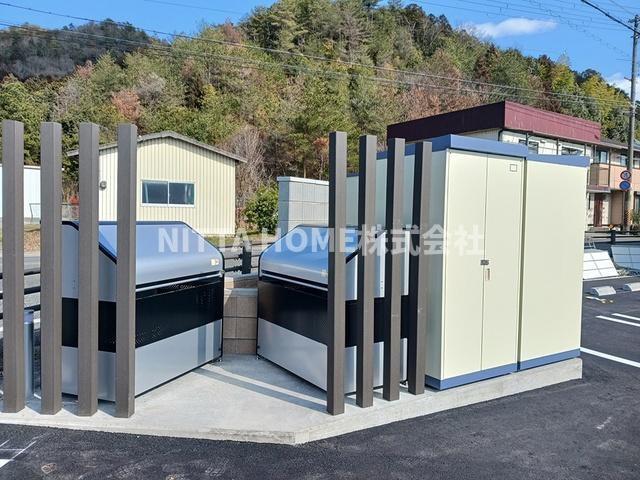 カーサ　Ｋ　スワンⅠのその他共用部分|外部物置付きです＊