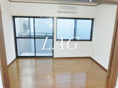 【居間・リビング】 | セレサコート | 洋室のお部屋です。