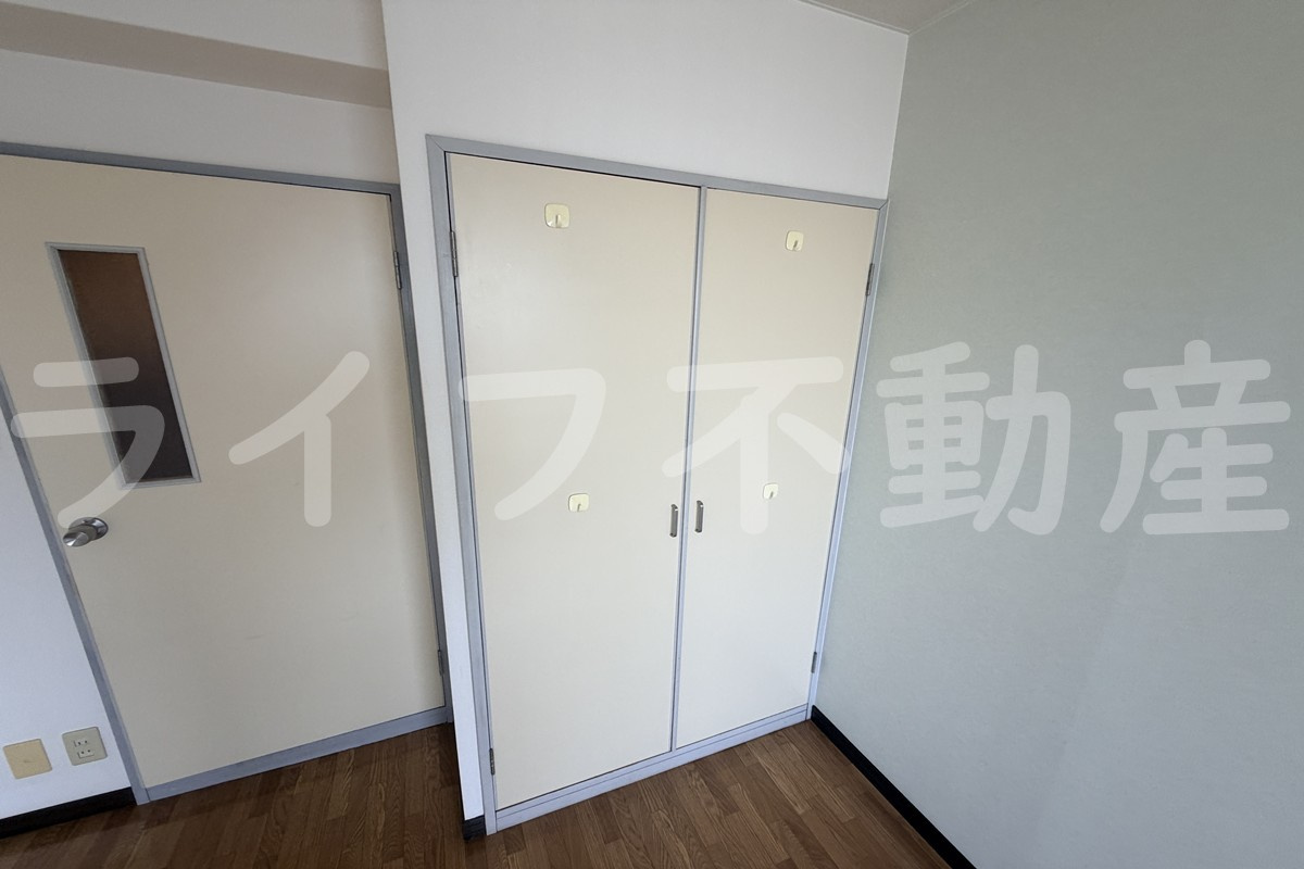 ハイツ津田の収納|たっぷりとした収納スペースです