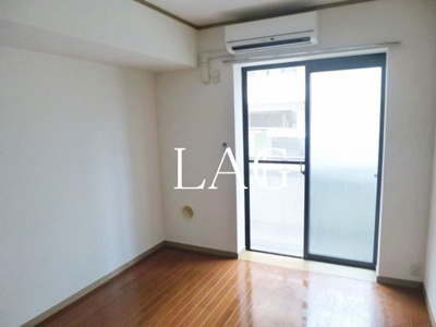 【居間・リビング】 | ライフウエスト | 洋室のお部屋です。
