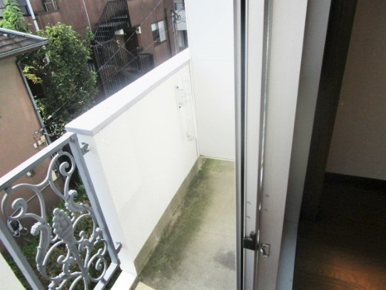 町田市原町田５丁目の賃貸マンションのバルコニー