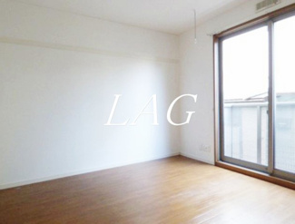 【居間・リビング】 | エルメゾンＭ | 洋室のお部屋です。