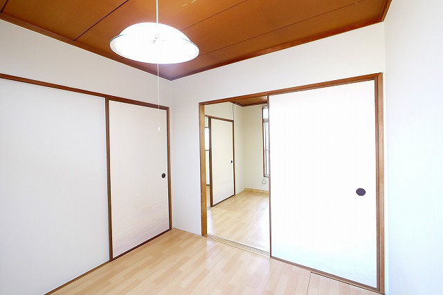 池田アパートの寝室