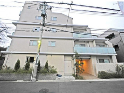 【外観】 | ビイルーム中野 | 鉄筋コンクリート造のがっちりとした建物。