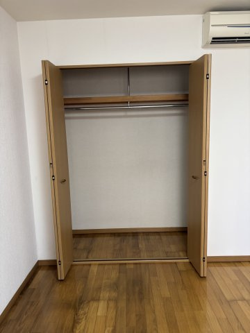 グランデージ中野栄の収納