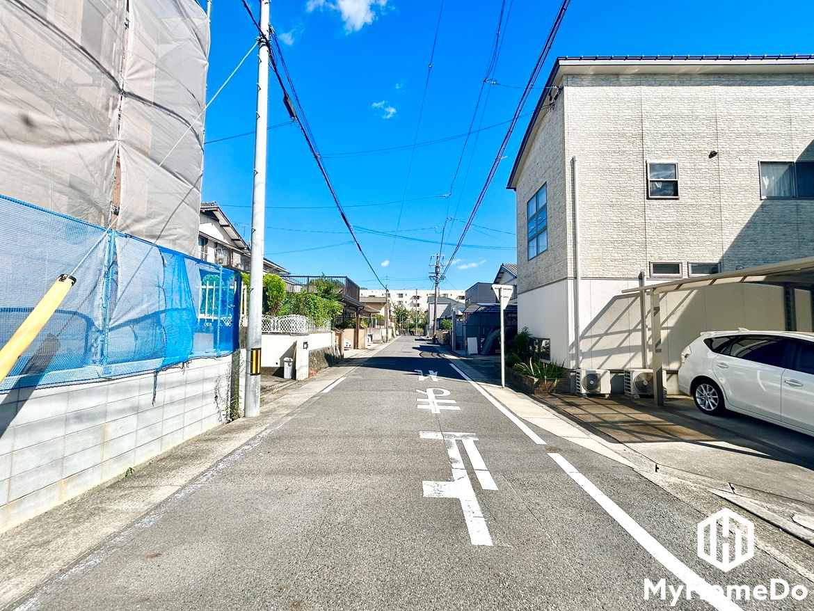 守山区緑ヶ丘の前面道路含む現地写真
