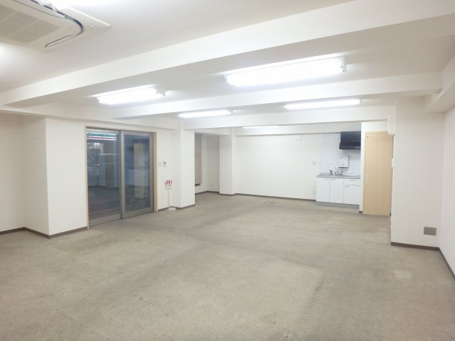 エクセル文京千駄木のロビー