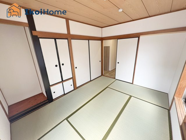 神戸市西区竹の台4丁目　中古戸建の内装|【ホームページに現地動画掲載中】●年中無休：当日予約可●押入・仏間・床の間完備の本格和室6帖です。