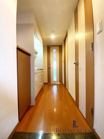 AHマンション泉の玄関