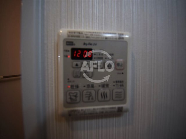 エグゼ難波西Ⅱの設備|エグゼ難波西Ⅱ　浴室換気乾燥暖房機
