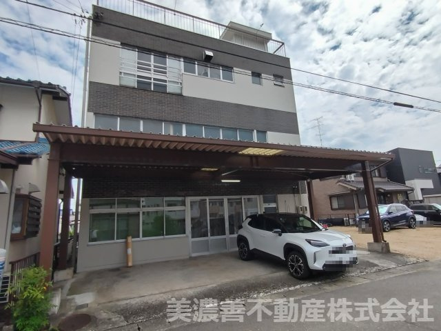 ６４８１２　岐阜市北一色7丁目作業場・倉庫・居宅